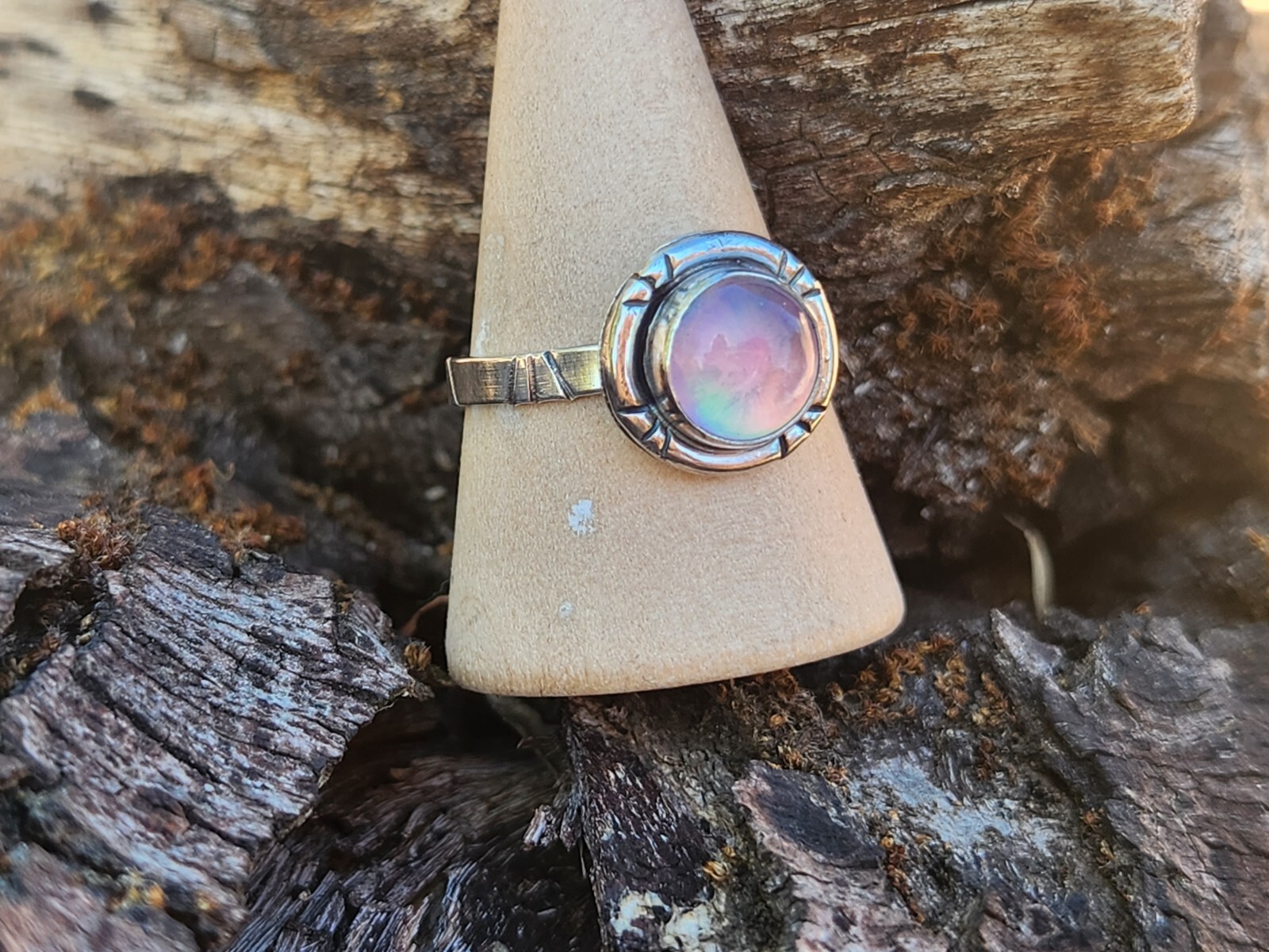 Aurora Opal Handmade Sterling Silver 925 Round Ring, Size 9 Pink Purple