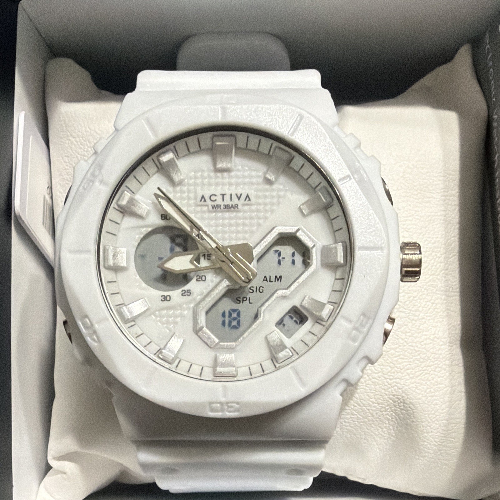 Activa ACW8120 Quartz Analog-Digital White Sport Watch 30m Alarm Date w/ Box