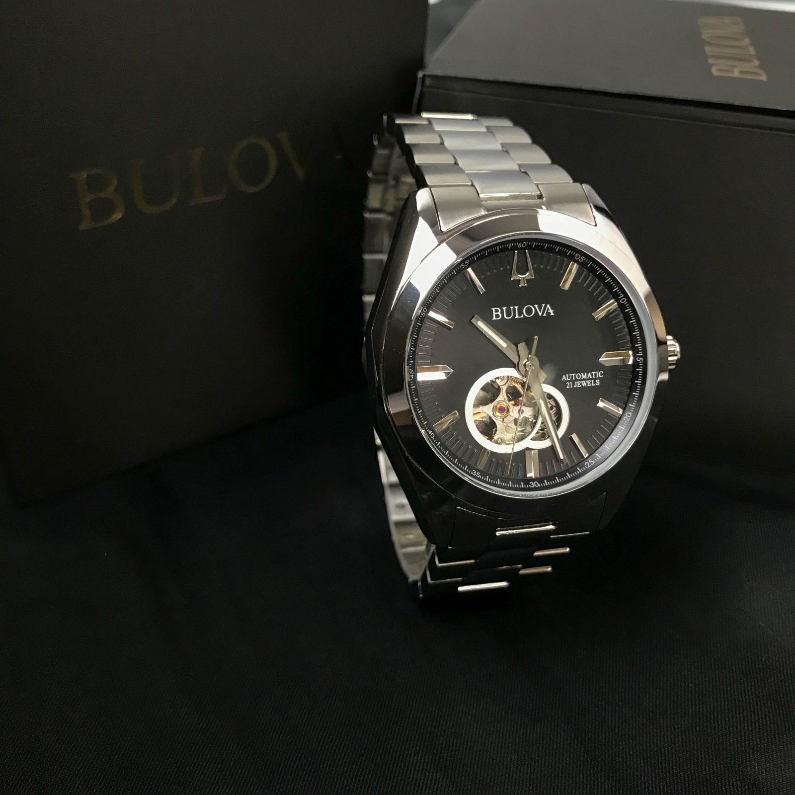 Bulova 96A270 Suveyor Automatic White Dial Stainless Steel Men’s Wristwatch NEW