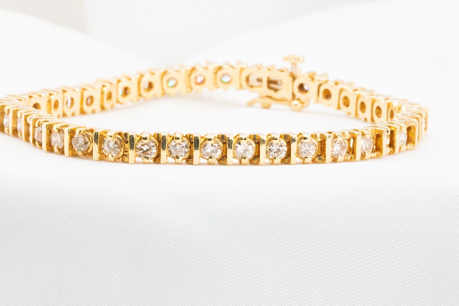 Vintage 3.54CT Diamond Tennis Bracelet in 14K Yellow Gold