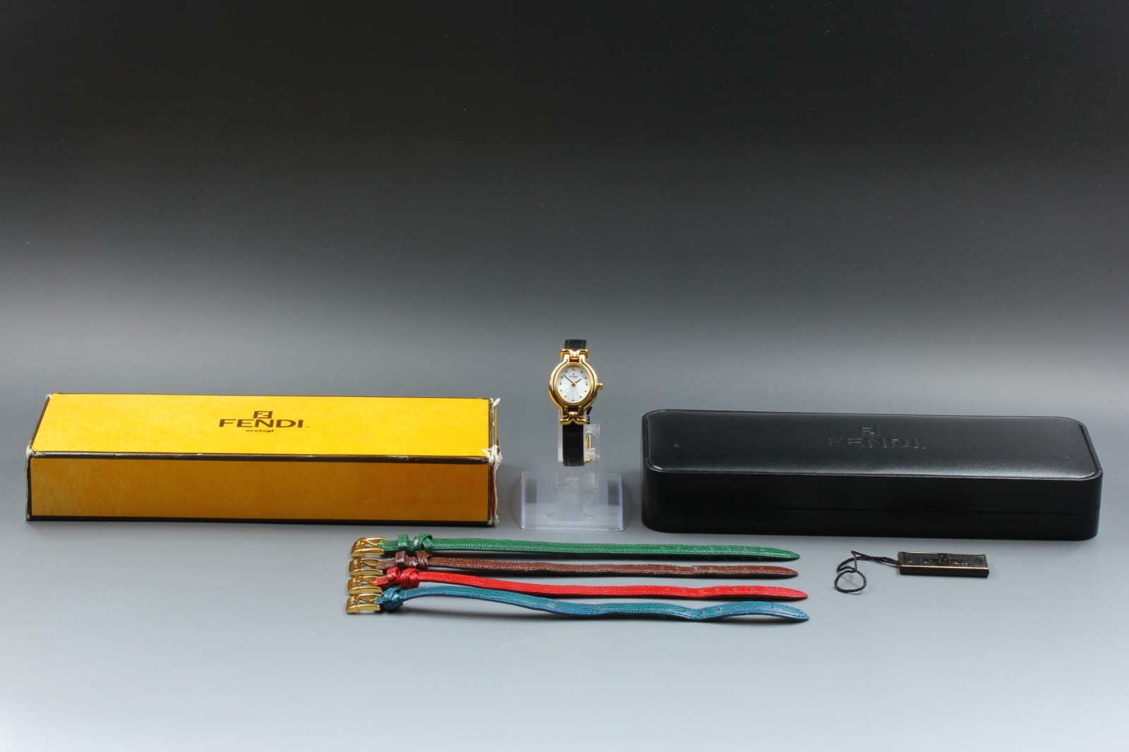 Vintage Fendi 640L Chameleon 5 Colors Belt Women’s Quartz Watch in Box From JP