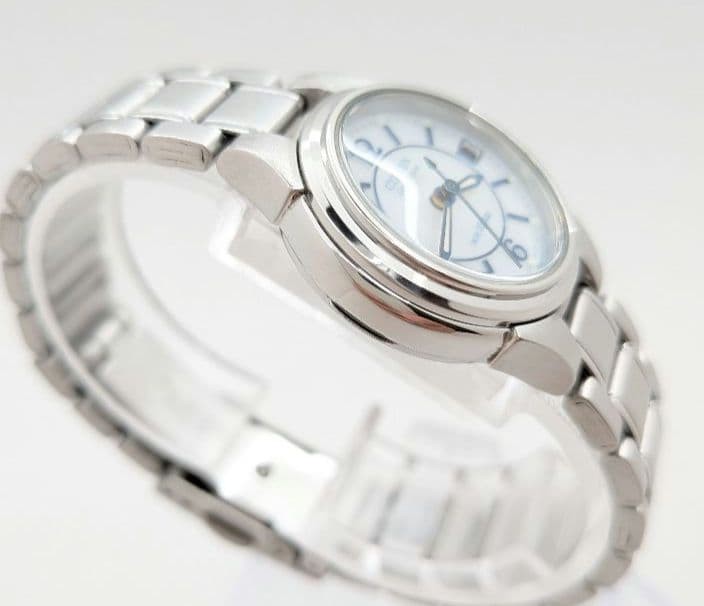 CITIZEN Eco-Drive E011-S027144 Solar