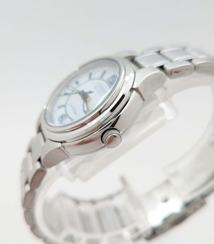 CITIZEN Eco-Drive E011-S027144 Solar