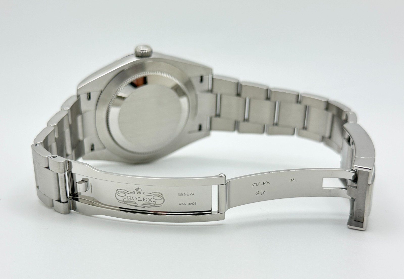 2025 Rolex Oyster Perpetual 124300 41mm Black Dial Stainless Steel Box Papers