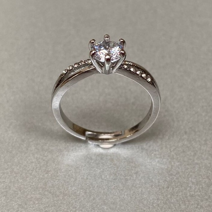  Adjustable Diamond Ring Free UK Delivery New