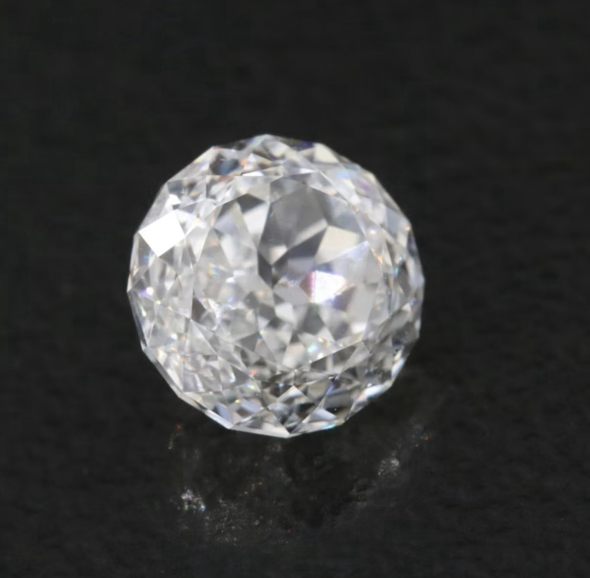 1.12ct Modified Round Brilliant Diamond | IF | Very Good Cut | GIA 6471016188