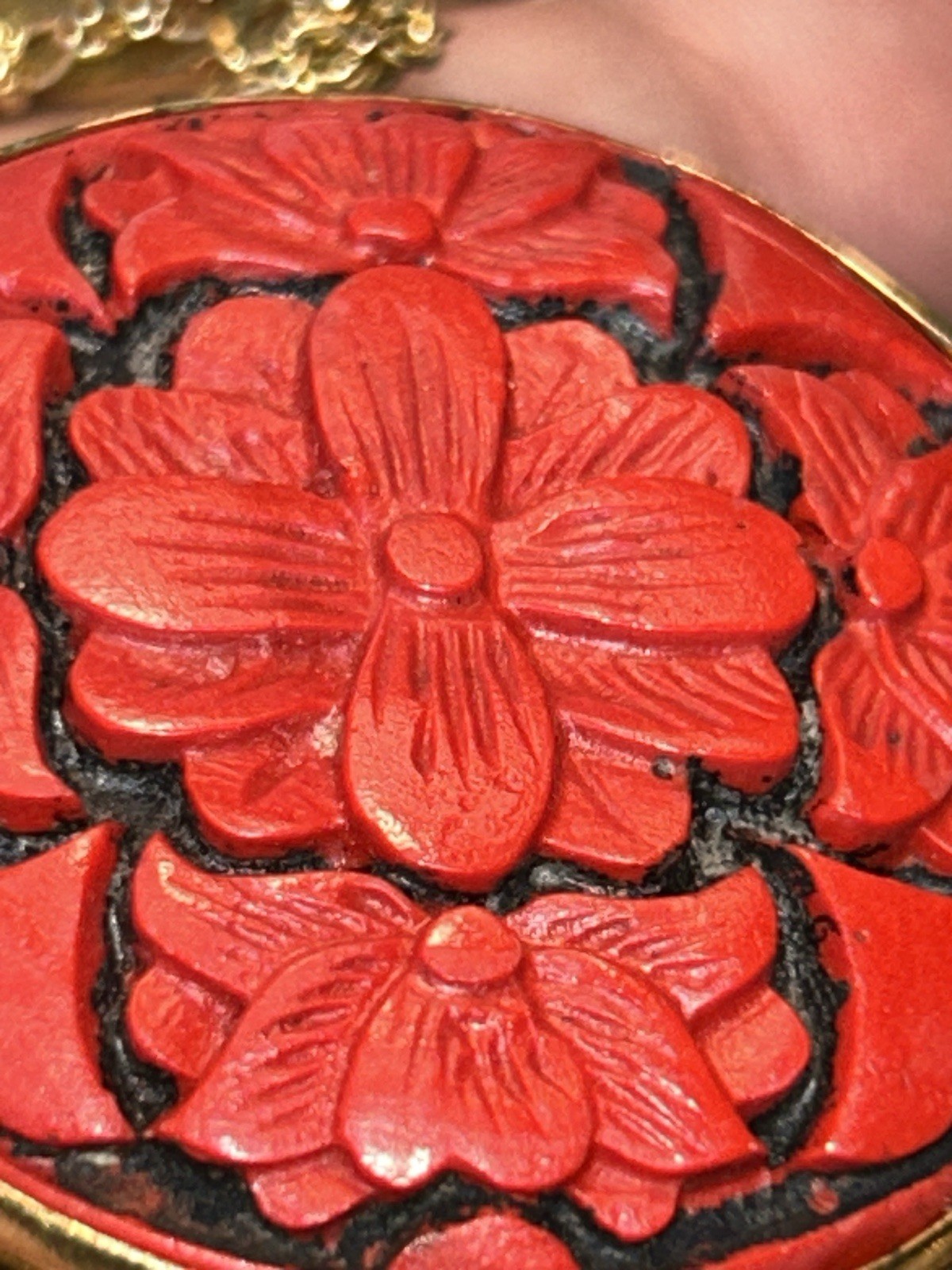 Vintage Carved Cinnabar Pendant Necklace Red Floral Medallion Gold Tone 16” 60’s