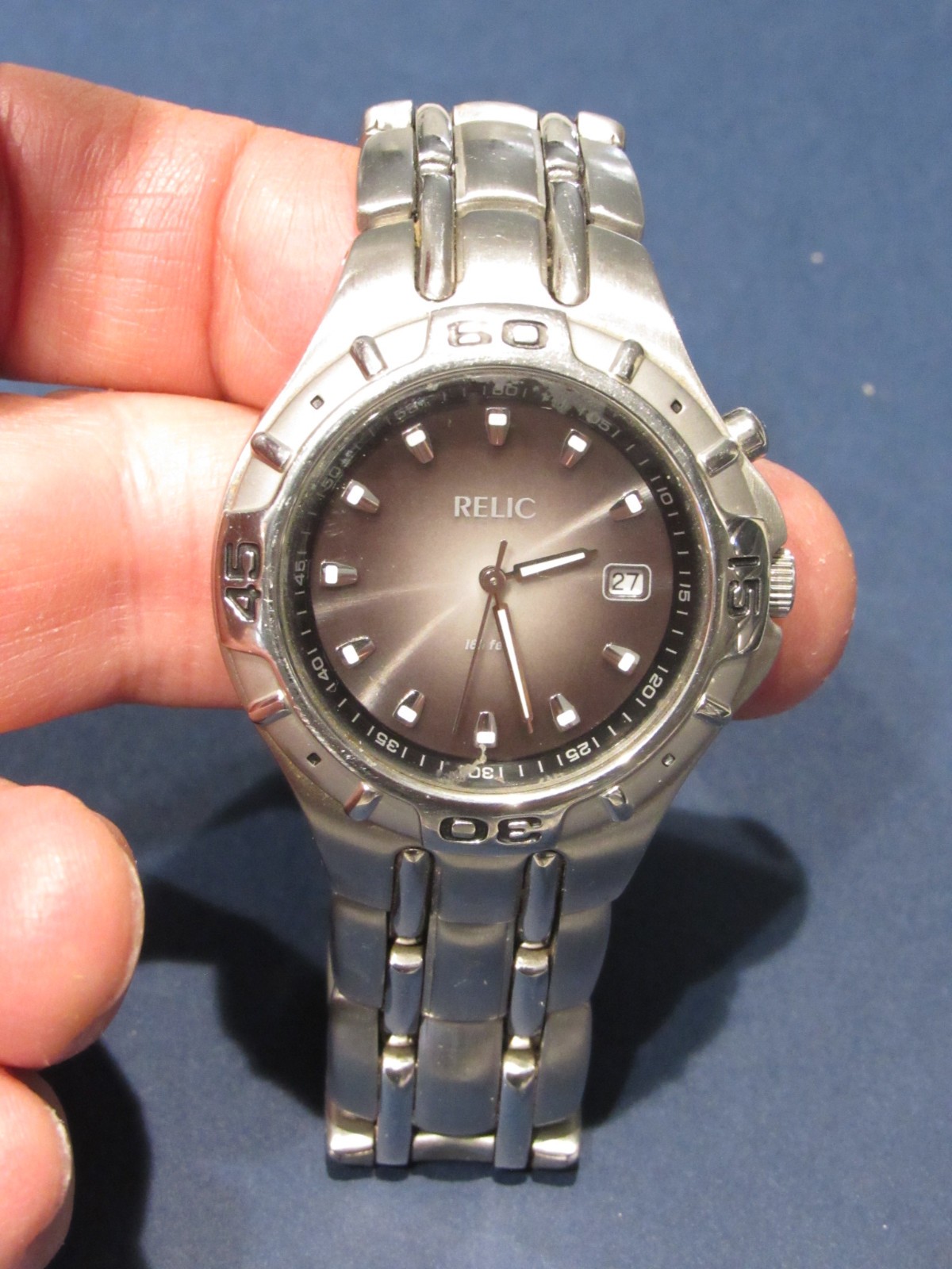 Relic Wet Men’s 50 Meter / 165 Feet Stainless Steel Silver/ Gray 39mm Watch