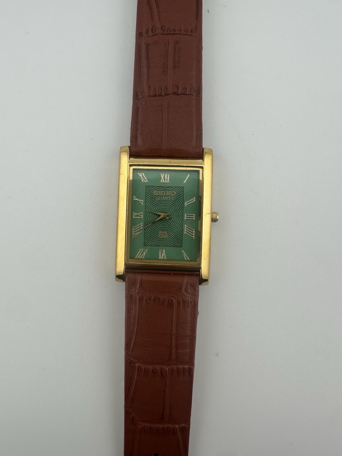 GREEN Vintage Seiko Slim Quartz men’s Wrist Watch