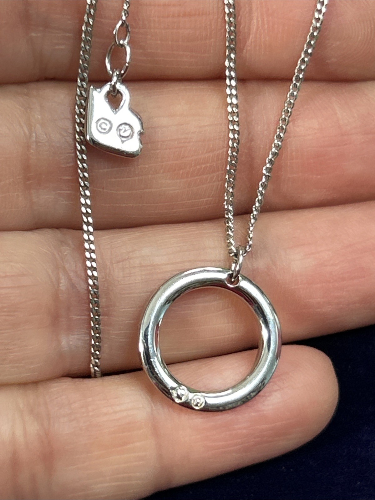Swarovski Pave Rhinestone Infinity Circle Round Pendant Necklace 15” Signed