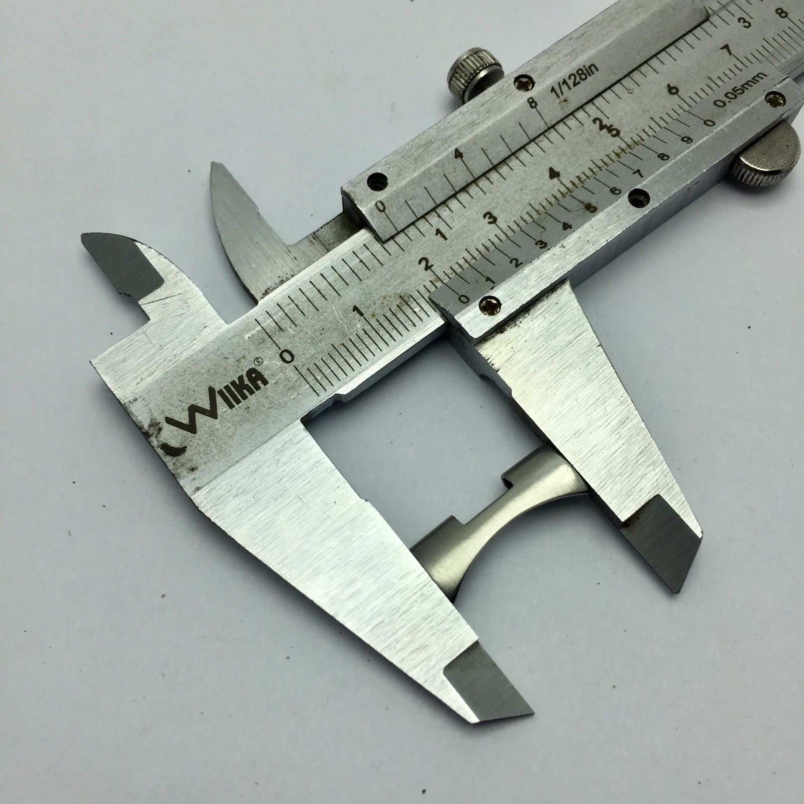 20 mm Seiko 7s26-0590 Watch Band Curved B17 13.E End Link for part BIL82NRZ2