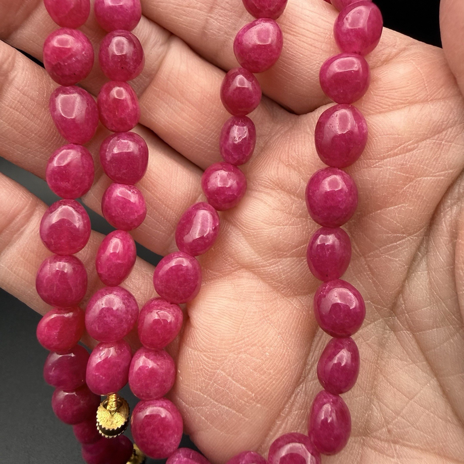 Vintage Pink Raspberry Dyed Jade Quartz Beaded Necklace Fuchsia 22″ Barrel Clasp