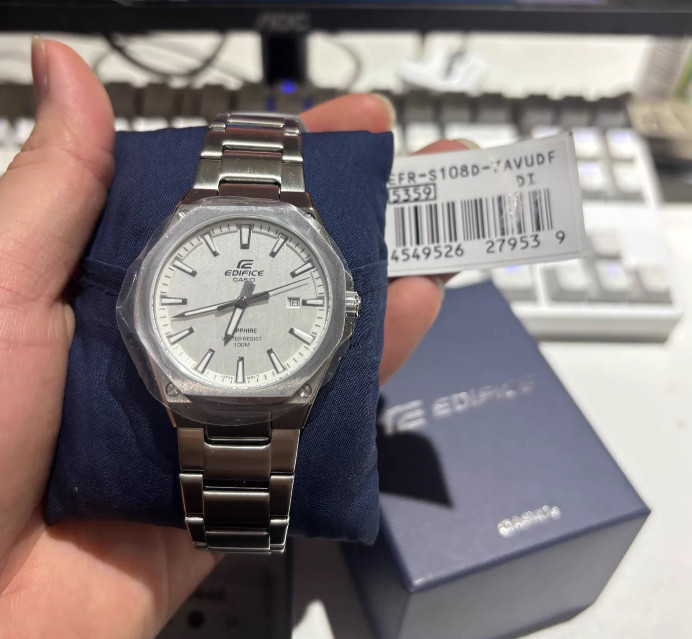 New Casio Edifice EFR-S108D-7AVUEF Men Silver Dial Stainless Steel Analog Sports