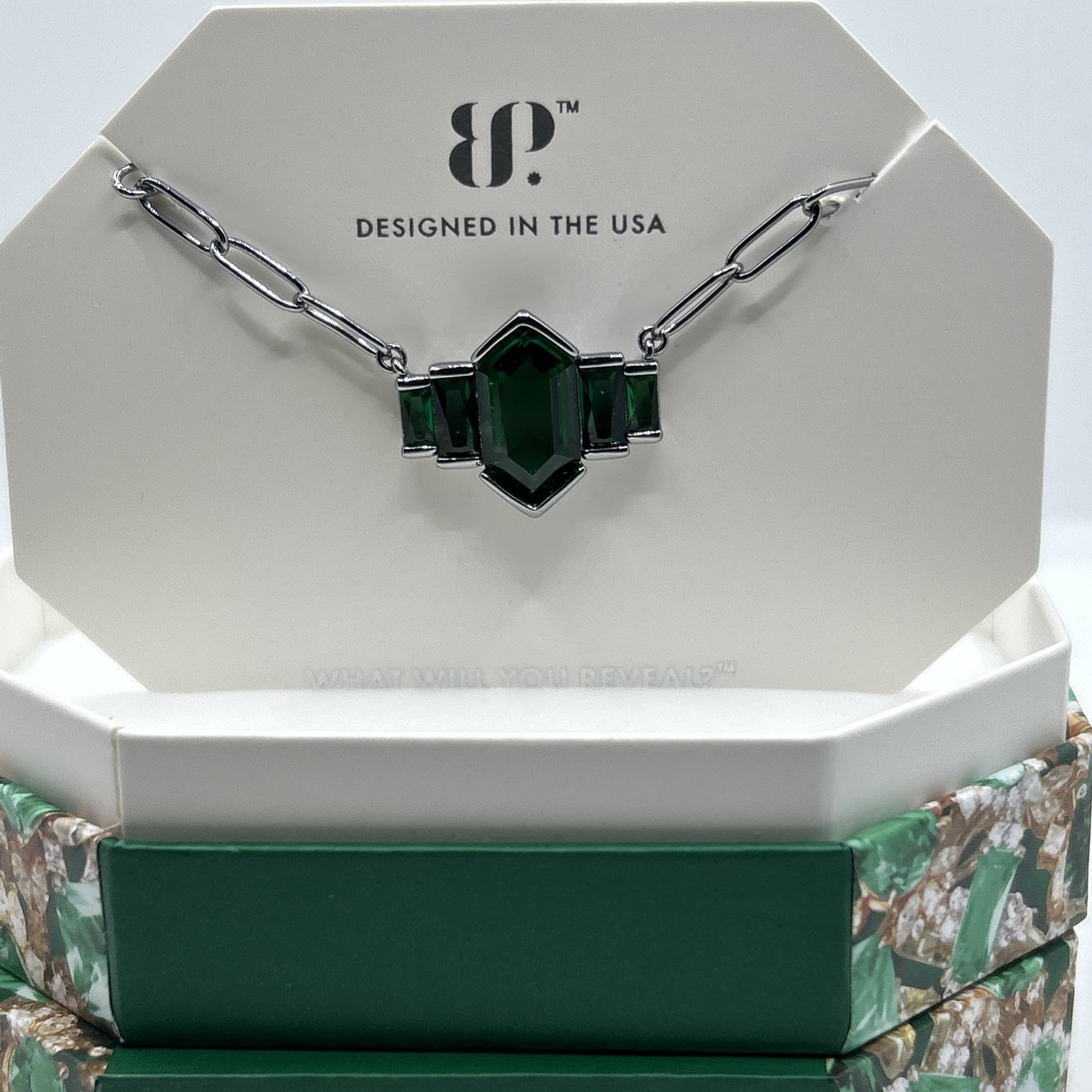 Bomb Party May 2025 Luxe Allure Necklace NK93233 Emerald On Hematite