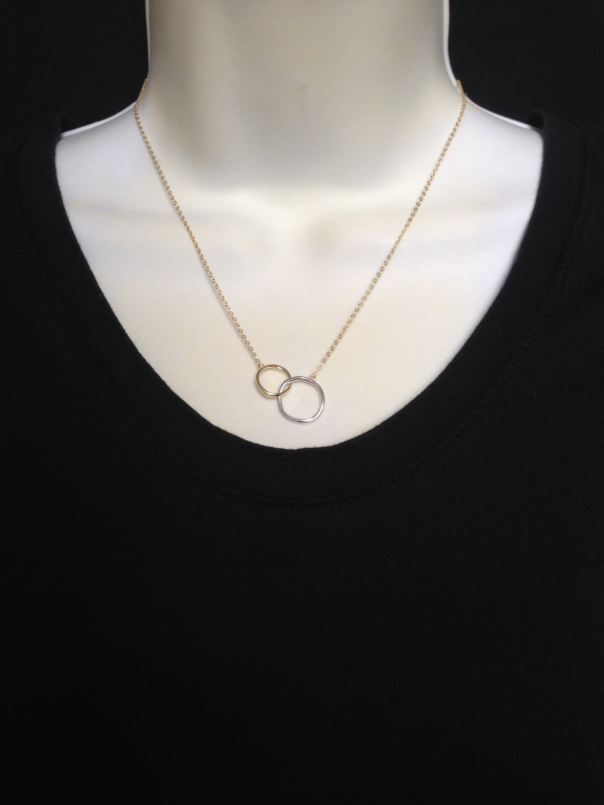 925 Sterling Silver Two Tone Circle Pendant Necklace Interlocked 10.8/14mm Women