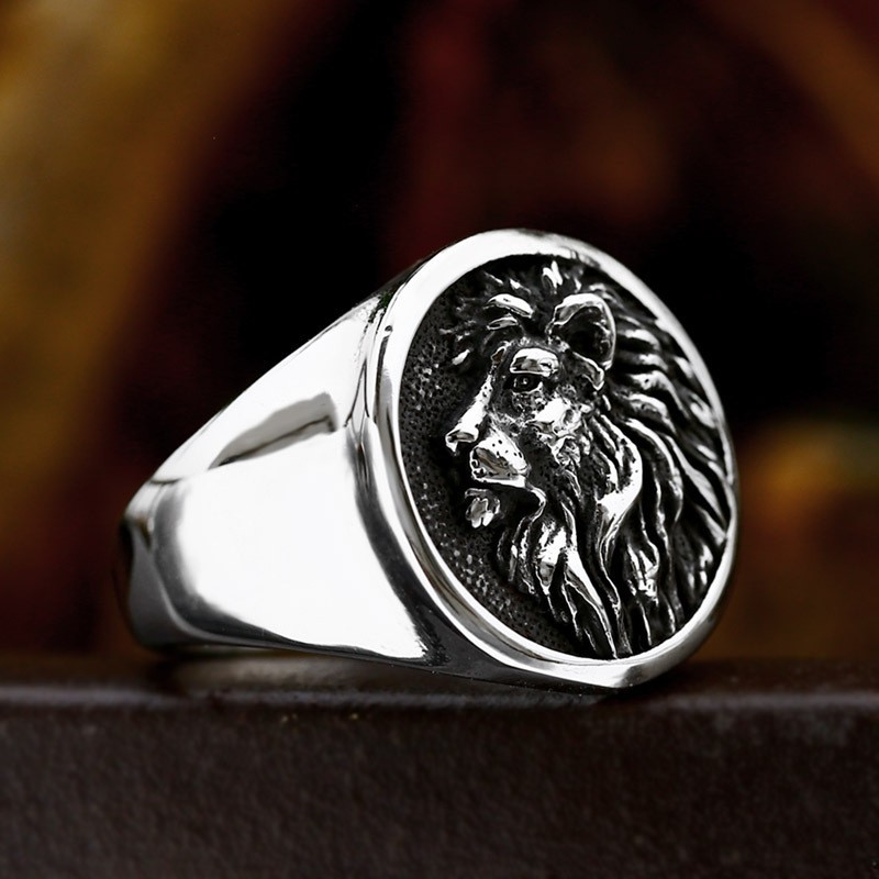 Men’s Domineering Lion Signet Ring Stainless Steel Vintage Biker Fashion Ring