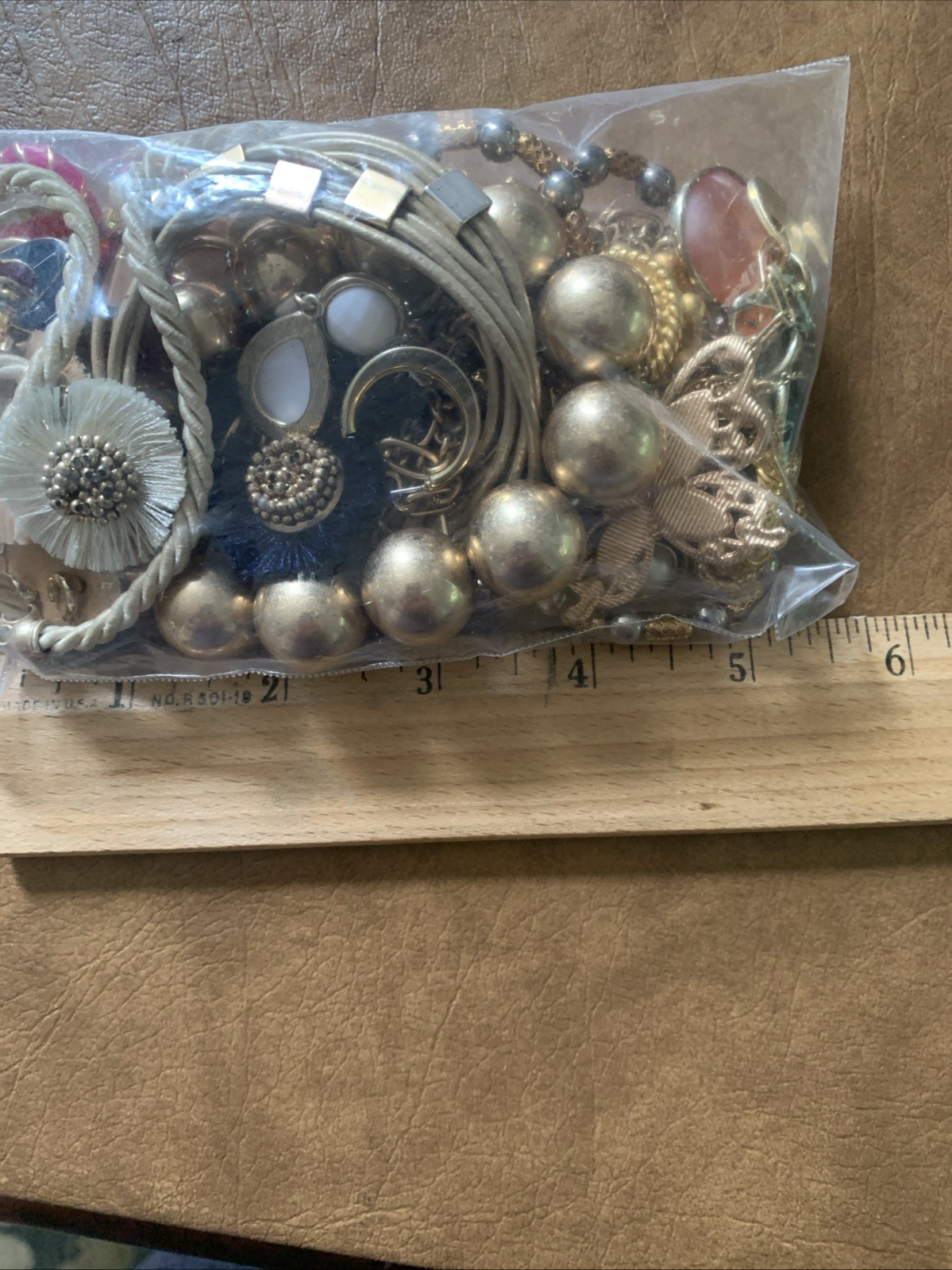 Mini Jewelry Mystery Bag 1/2 Lb Gold Tone Necklaces Bracelets Earrings Ring
