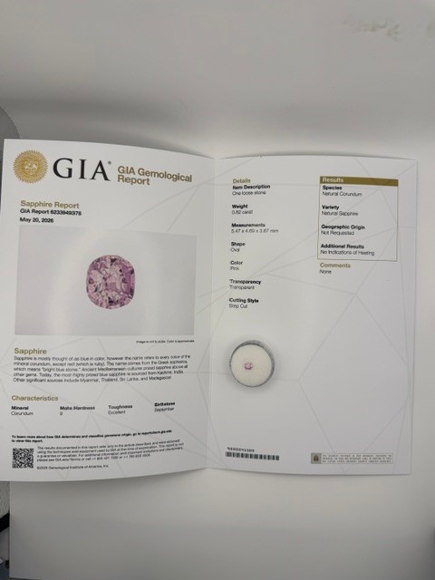 GIA Certified 0.82ct Pink Sapphire – No Heat, VVS, Oval Cut, Natural