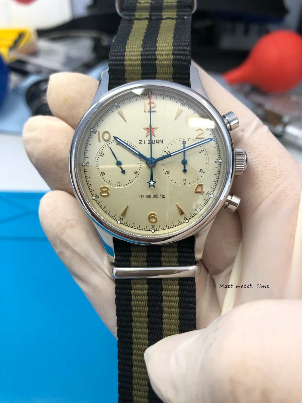 Seagull 1963 ST1901 Venus 40mm Chronograph Sapphire, Display Back, 2 Straps BNIB