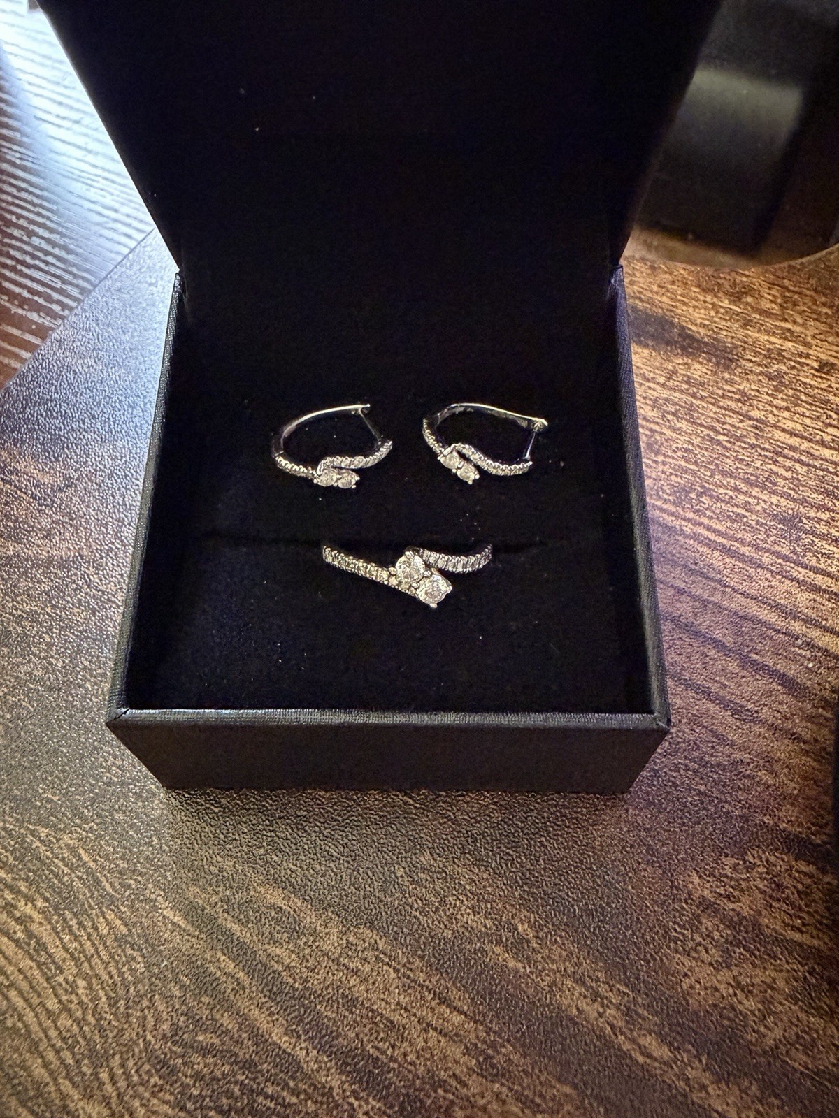 Kay’s 14k Gold Diamond Ring Size 8.75 & Earrings Jewelry Set Silver Clear
