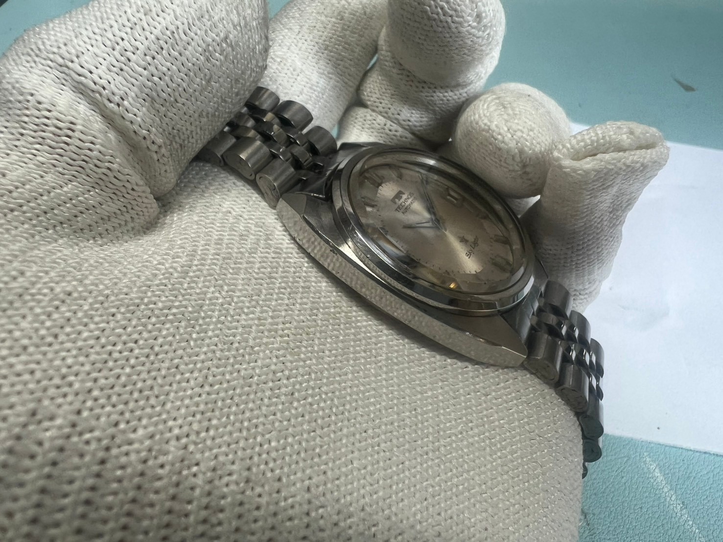 78. Technos date Sky Light 34.8 mm running cal 2632