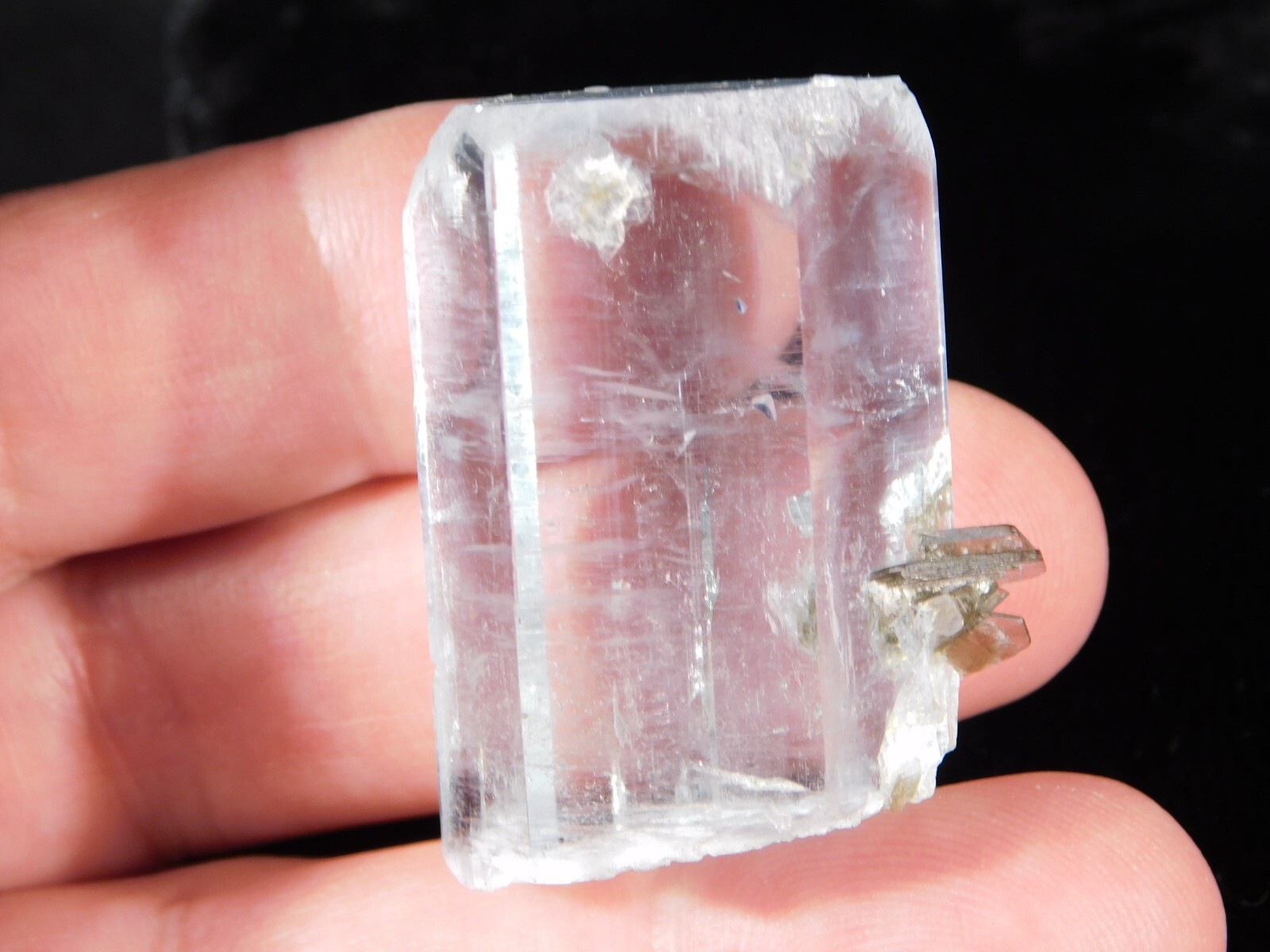 VERY Translucent! BLUE Terminated AQUAMARINE Crystal Pakistan 203ct