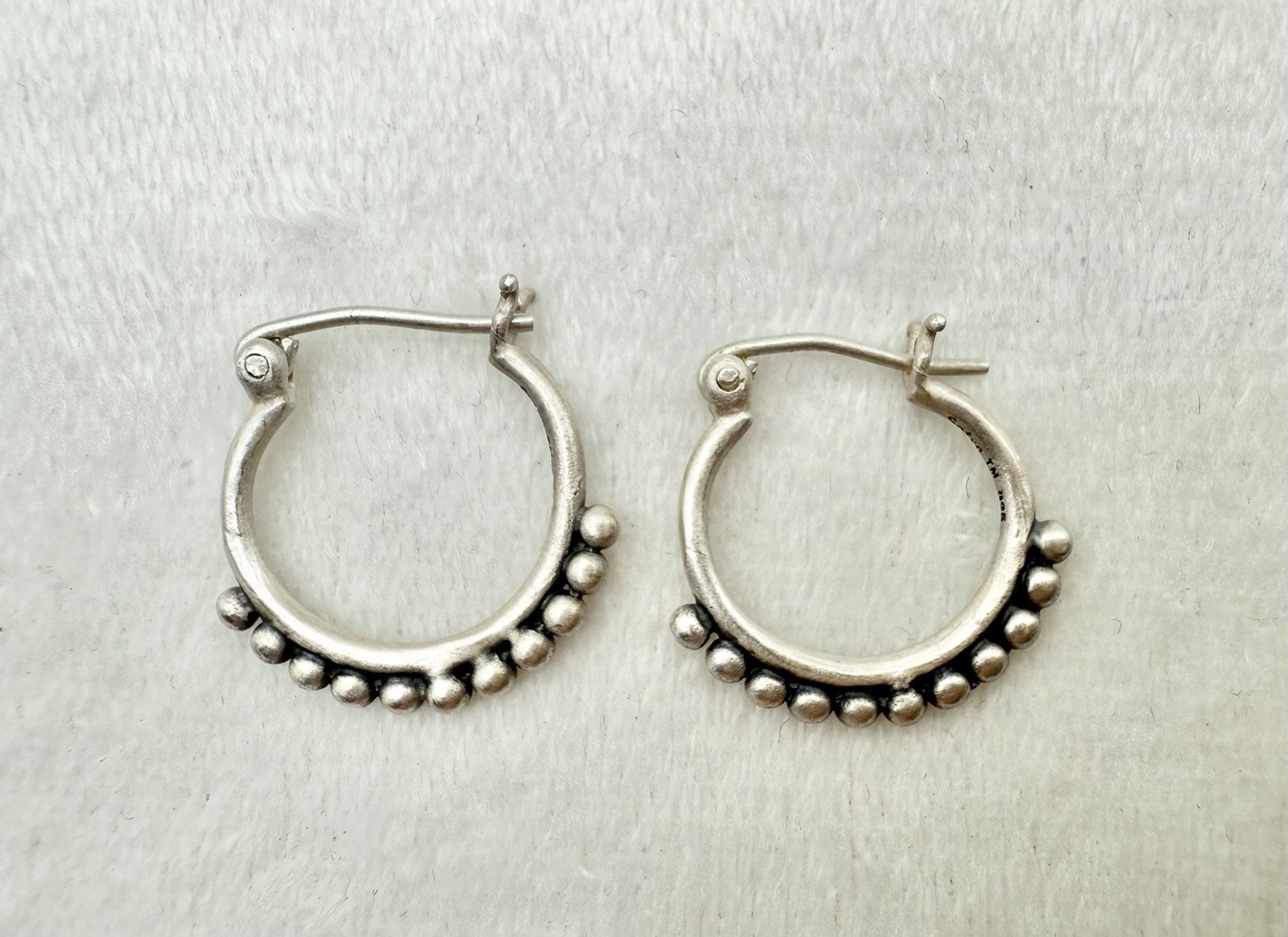 Satya Sterling Silver 925 Simplicity Hoop Earrings