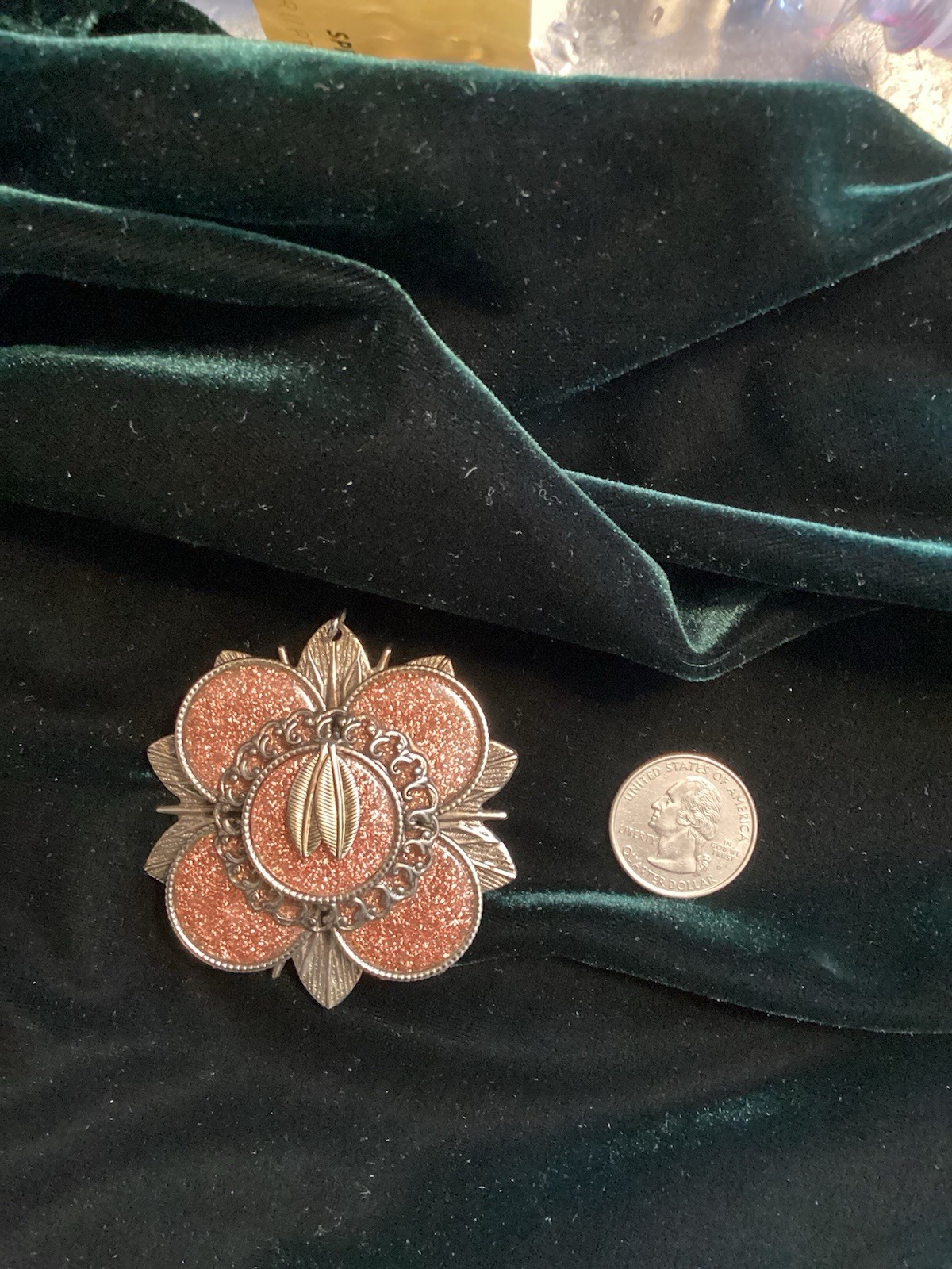 Unusual 1940s Delicate Bold Metal Flower Pendant w/ Agate Sparkles Russet Color