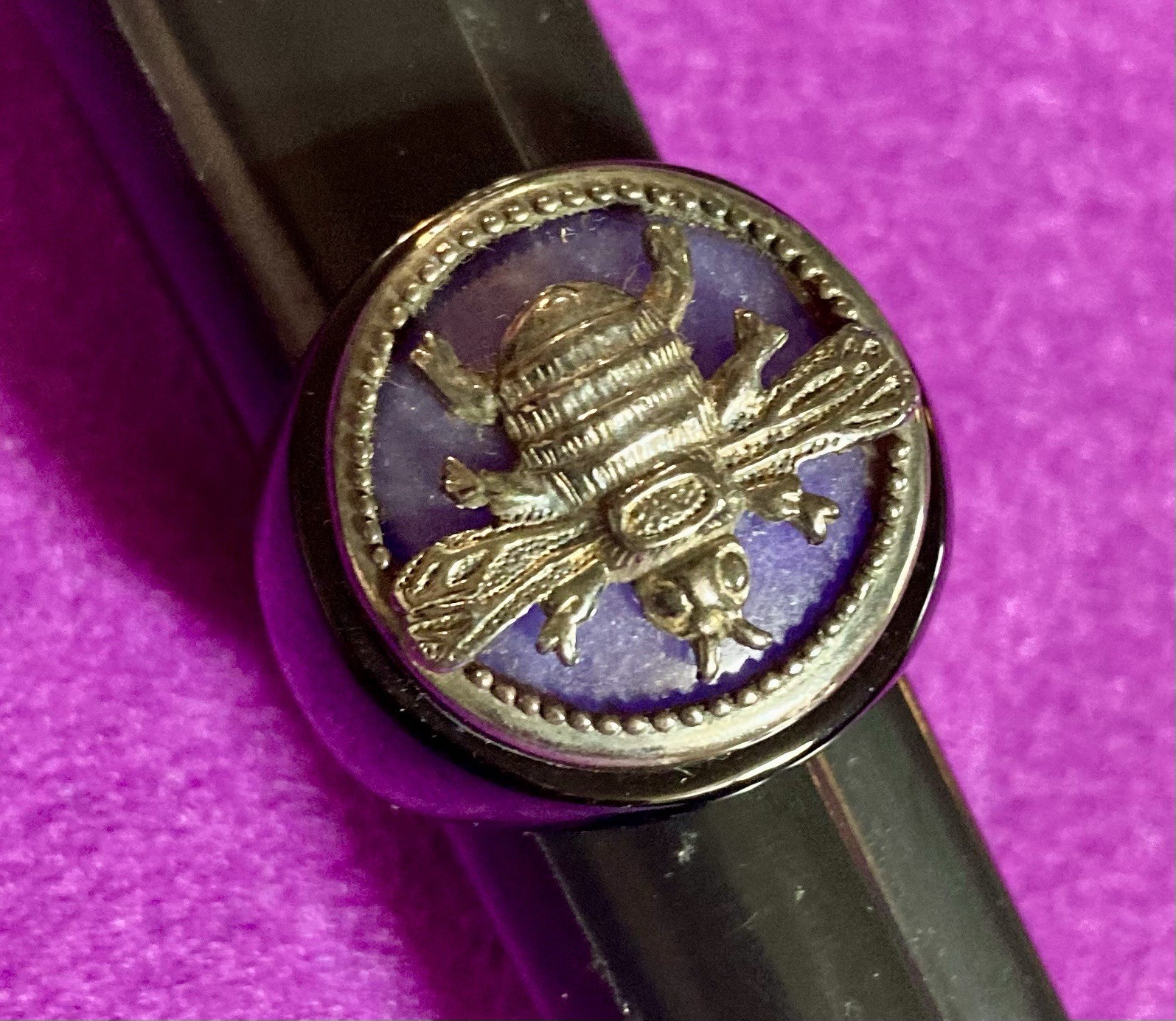 Vintage Sterling 925 Men’s Bee Ring Black Onyx Stone Chunky Signet Ring Sz 11