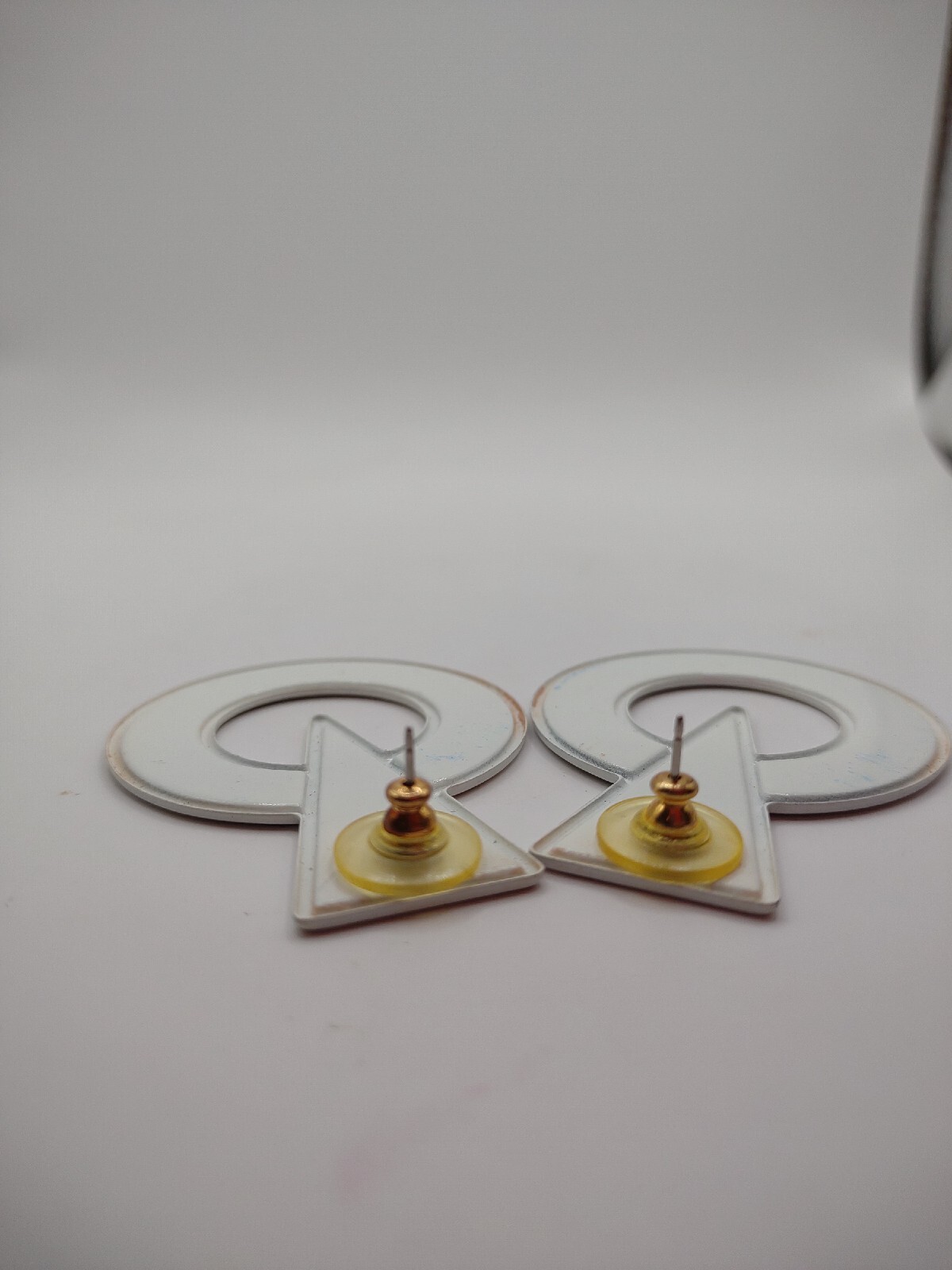 1980s Vintage Blue Yellow Abstract Enamel Metal Post Earrings Halloween Costume