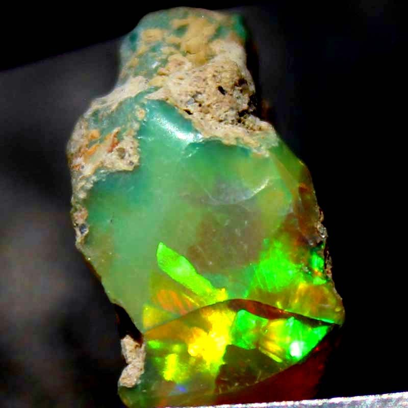 Rough 7.60 Ct A++ 100% Natural Ethiopian Opal Rough Beautiful Gemstone 10X19X9mm