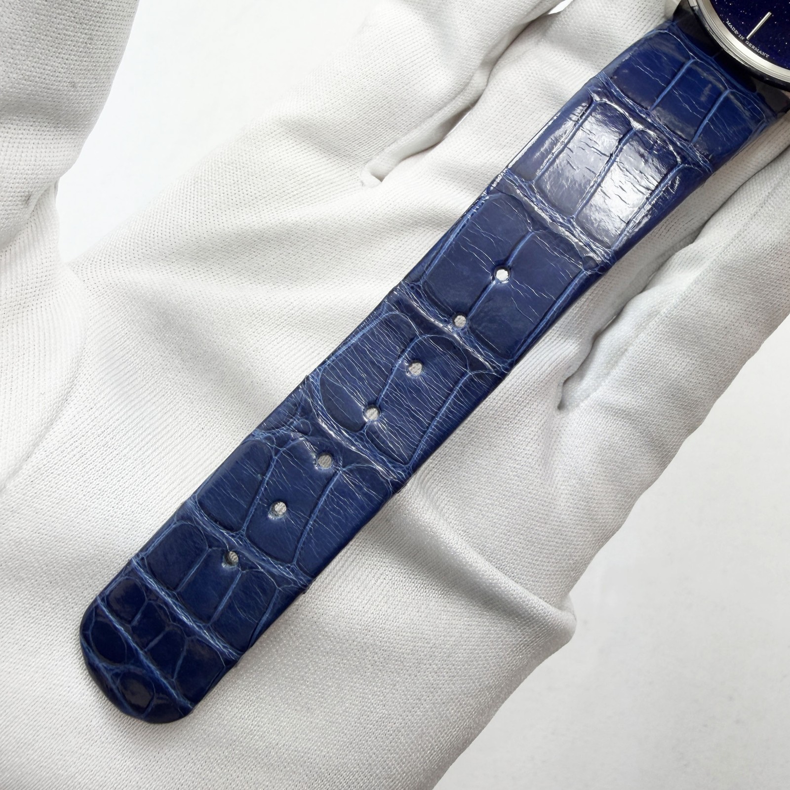 Unworn 2026 A. Lange & Sohne Saxonia 205.086 39MM Blue Aventurine 18K Wg B/p