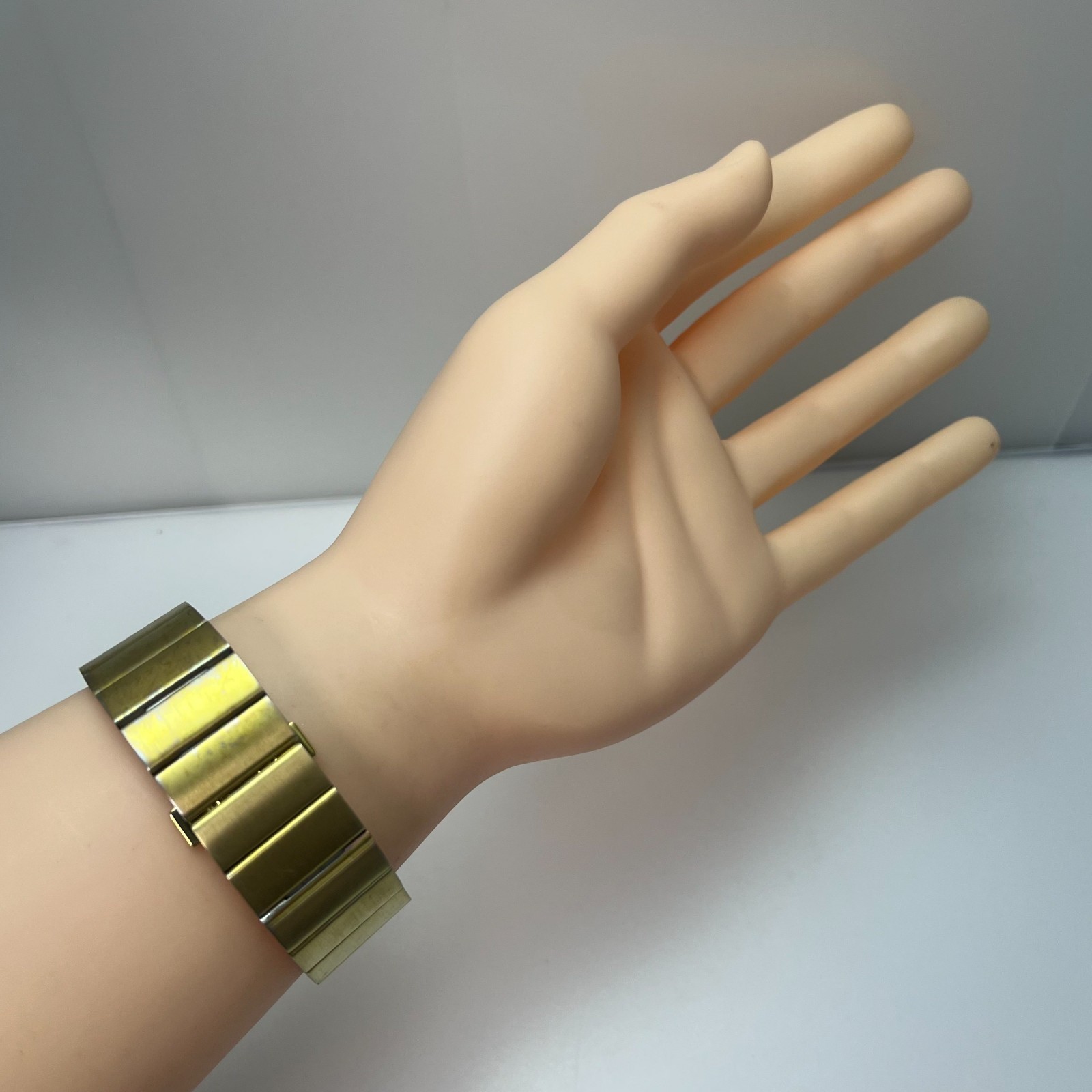 Seiko Issey Miyake TO NY0N005 Unisex Quartz Gold Stainless Steel w/BOX #164B