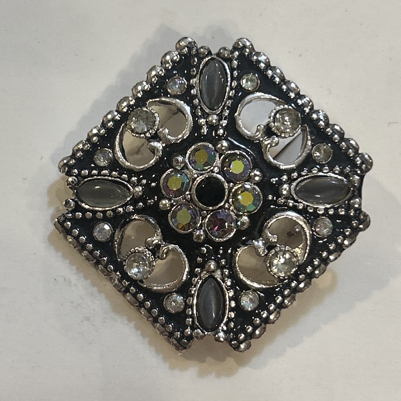 Genuine Crystal Silver Tone Rhinestone Brooch Pin Pentagon Vintage Style in Box