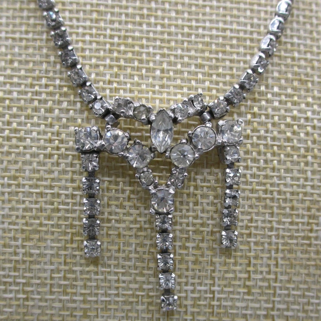 Vintage Rhinestone Necklace Dangles Sparkly 15 Inch