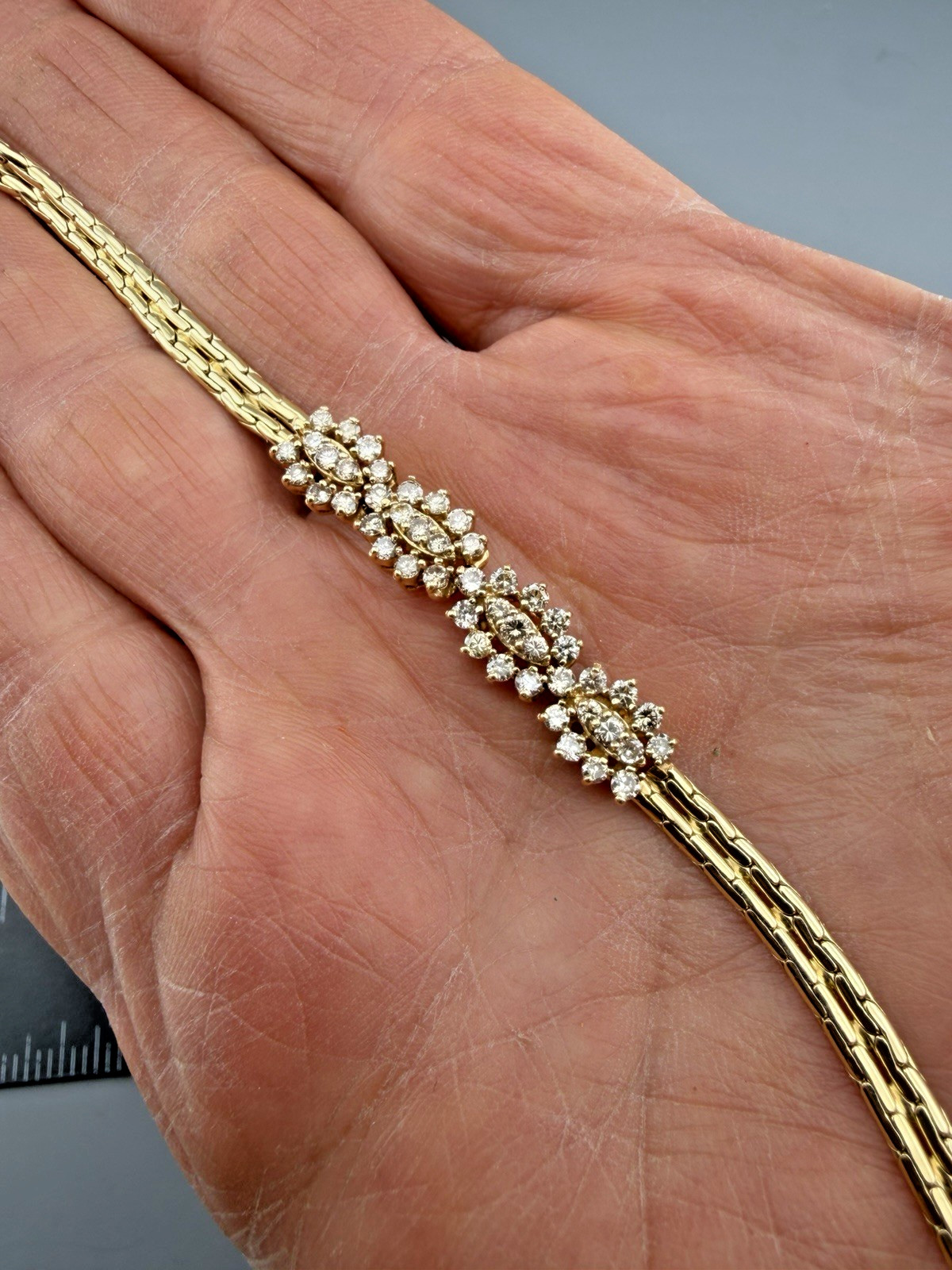 14K Yellow Gold Bracelet With 45 Diamond Weighs 9.4 Grams 6 3/8 Inches SEE VIDEO