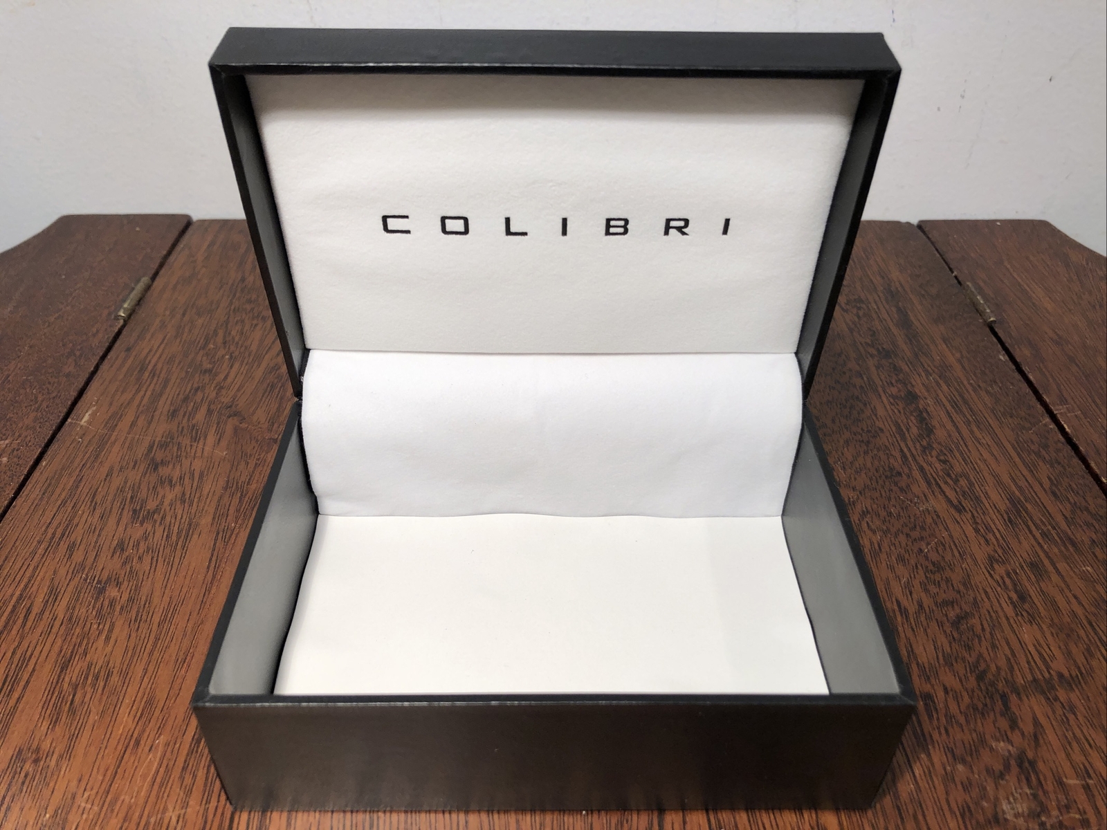 Brand New! COLIBRI OF LONDON Watch Jewelry Gift Box In Sleeve