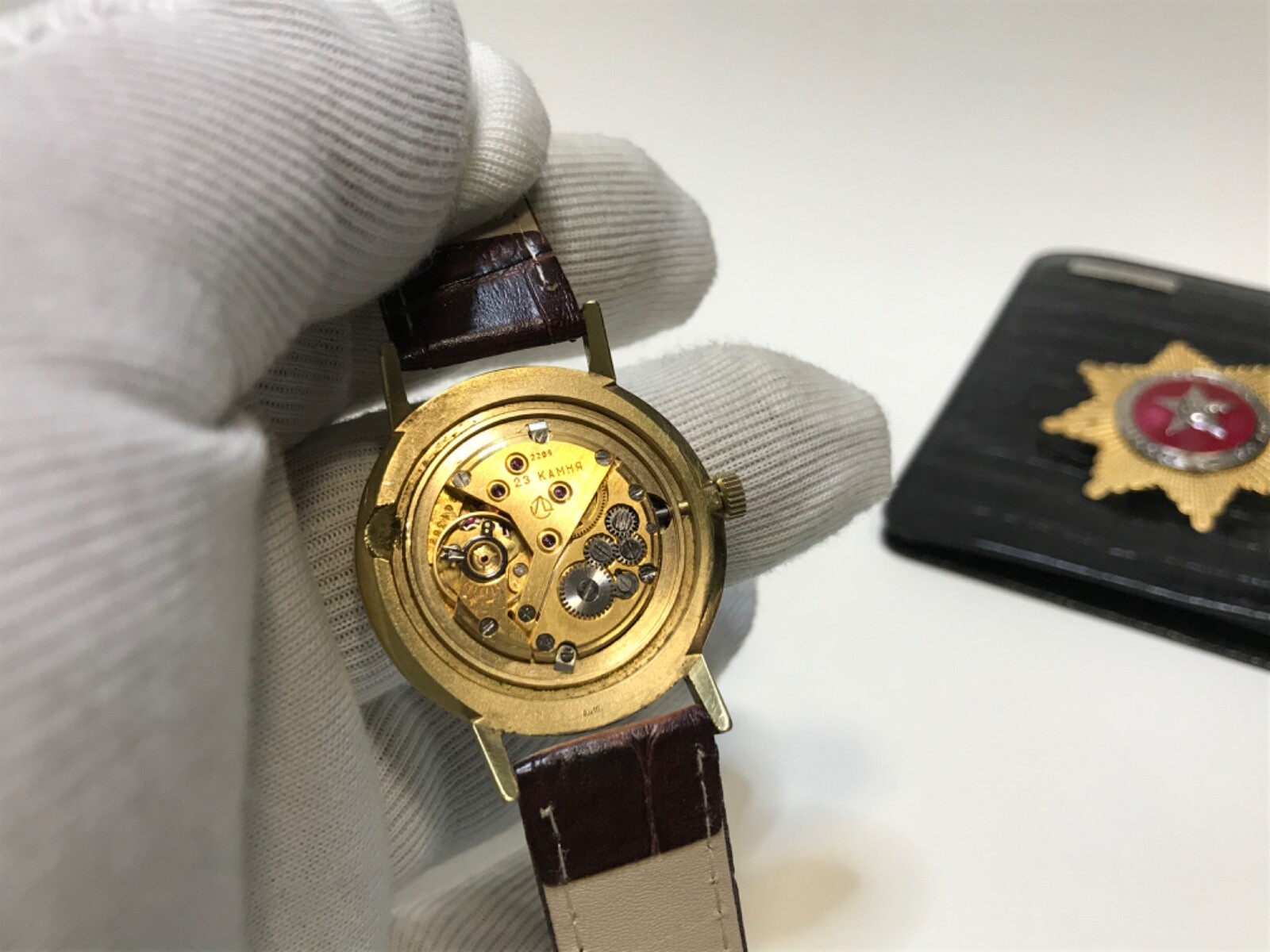 Vintage Luch Ultra Slim Retro USSR Fashion Dress watch Mechanical 2209 23J Au10.