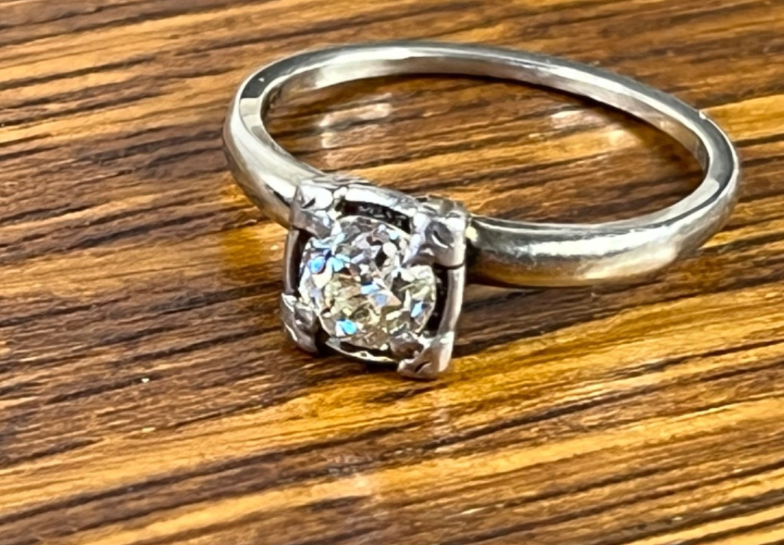 Vintage 1940’s Palladium 14K Gold 0.50ct Diamond Ring Victorian Fishtail OEC