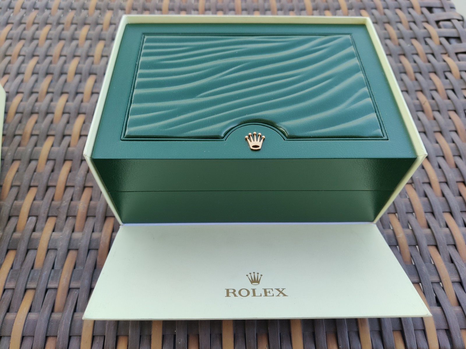 Green Oyster ROLEX SA – GENEVE SUISSE 39139.01 Watch Box Case No Watch
