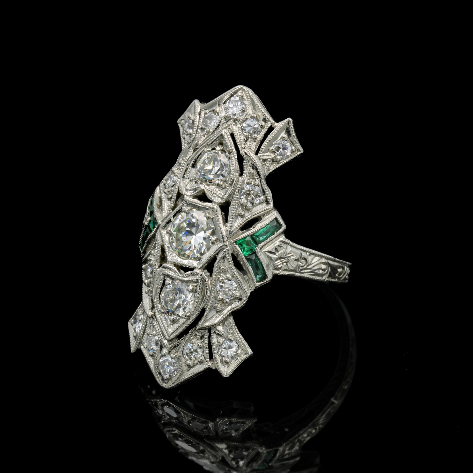 Platinum Die Struck Diamond Imitation Emerald Calibre Cut Accent Ring#E63439-1