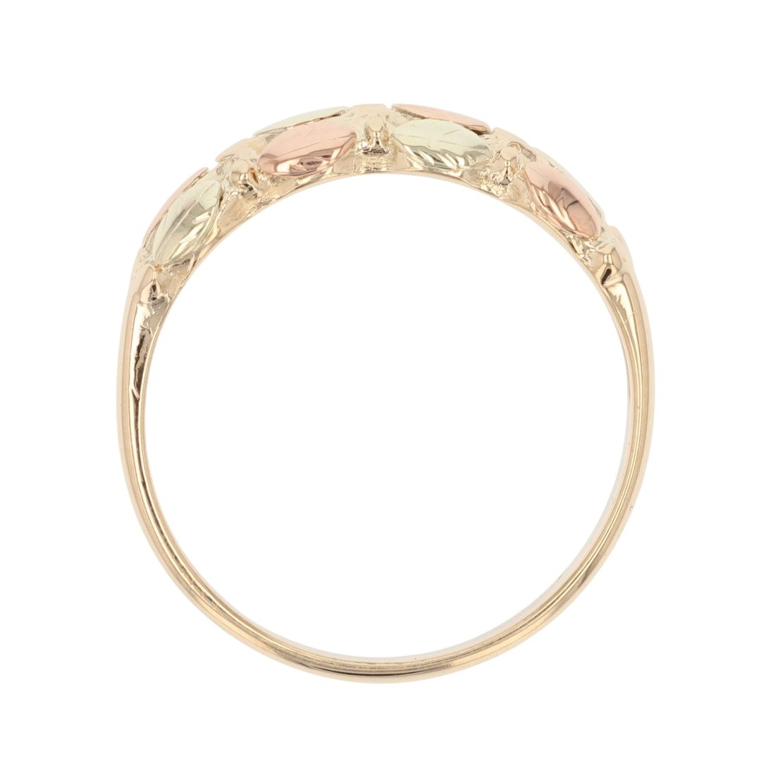 Black Hills Gold 4.3mm Leaves Band Ring 10k Multi-Tone Gold 2.26 Grams Size 7.75