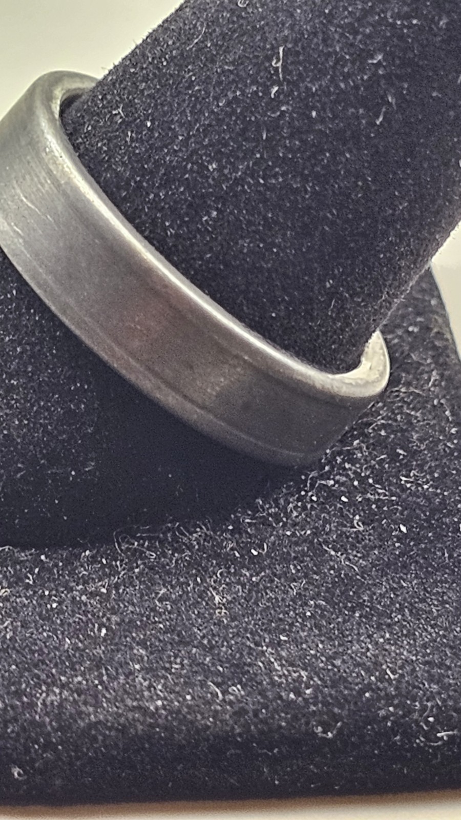 Triton Tungston Carbide Steel Ring Size 7.75 GREAT GIFT Retails $375