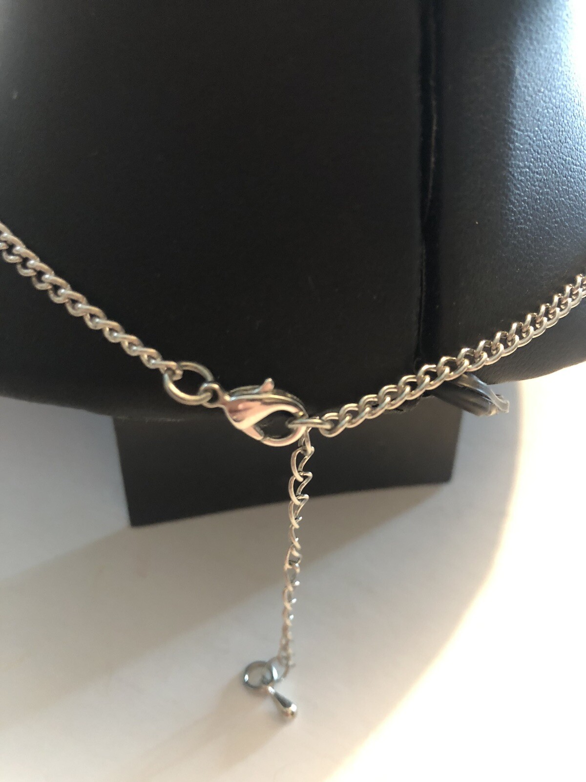 Contemporary Silver Toned Chain Necklace Elephant Pendant Fashion Jewelry