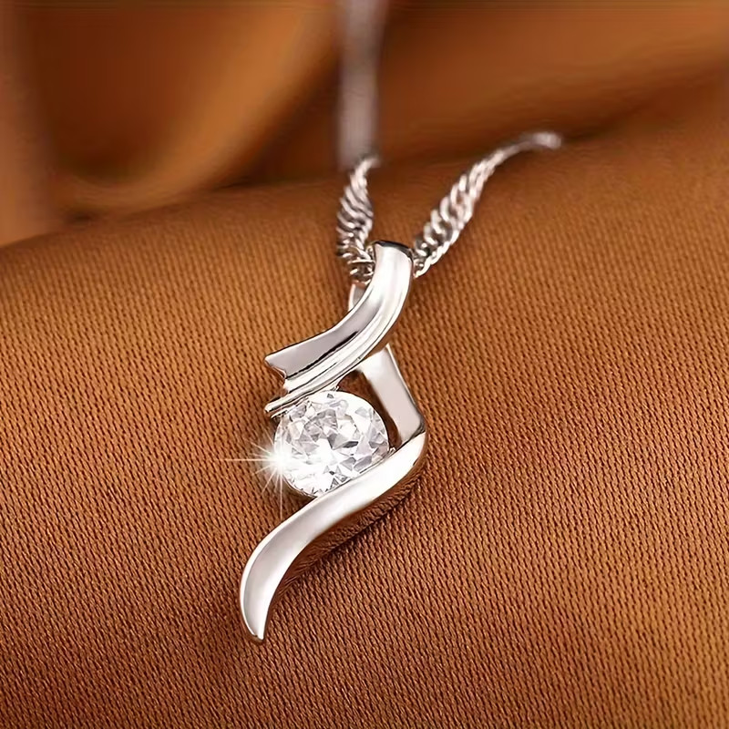 Elegant Teardrop Pendant Necklace. Fashionable Design with Imitation Gem Stone
