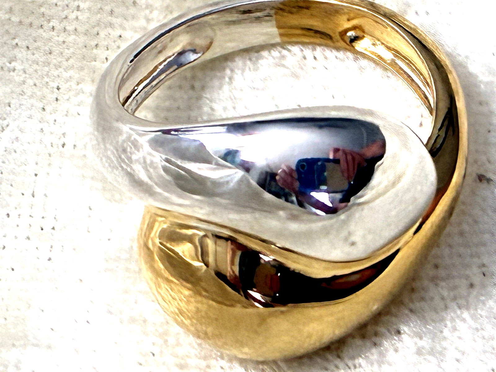 ULTRA FINE 950 SILVER & GOLD PLATED BOLD INTERLOCKING RING, SIZE 11 (M4835-52)