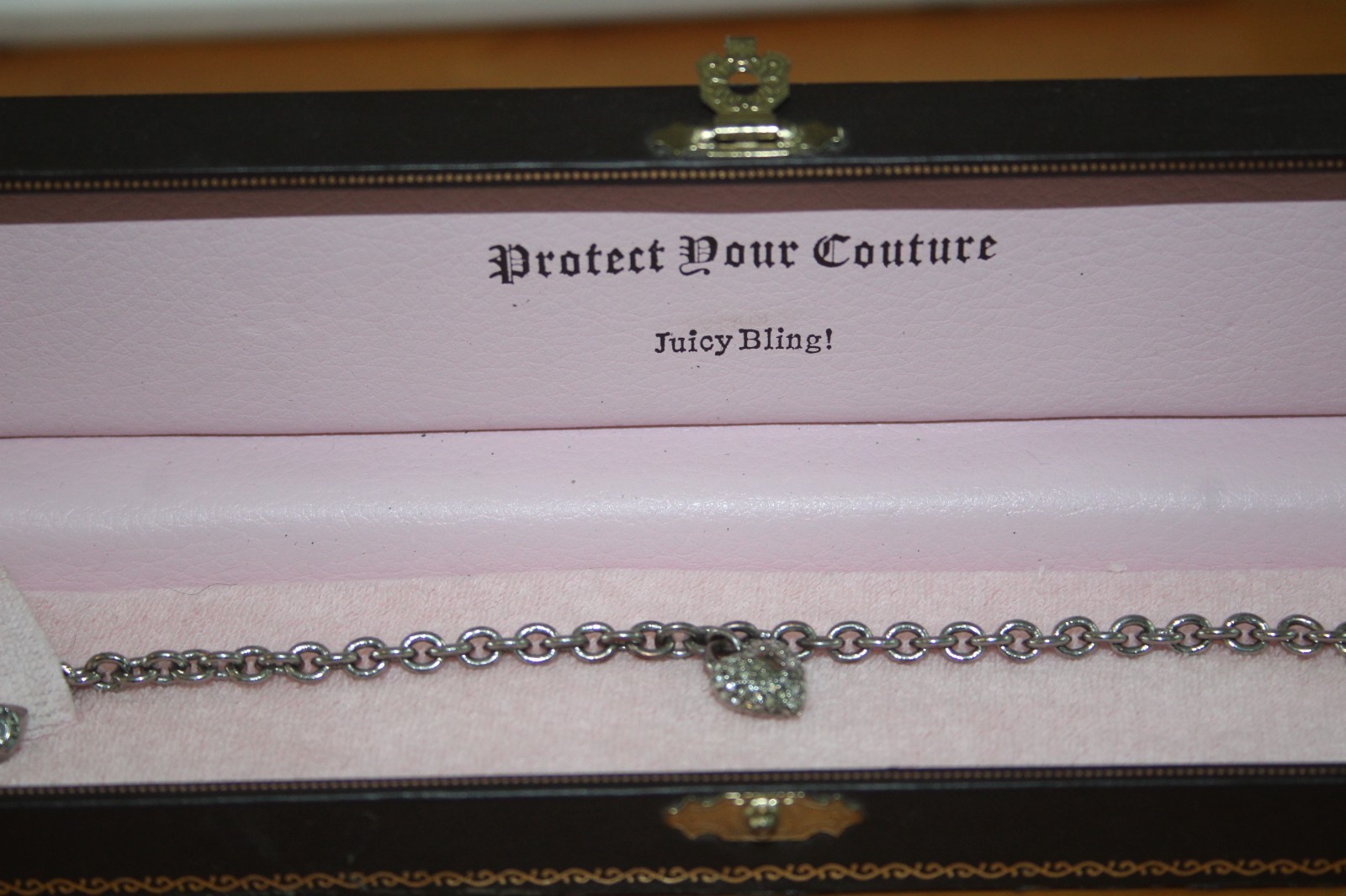 JUICY COUTURE Bling Heart Keyhole Bracelet Vintage In Case