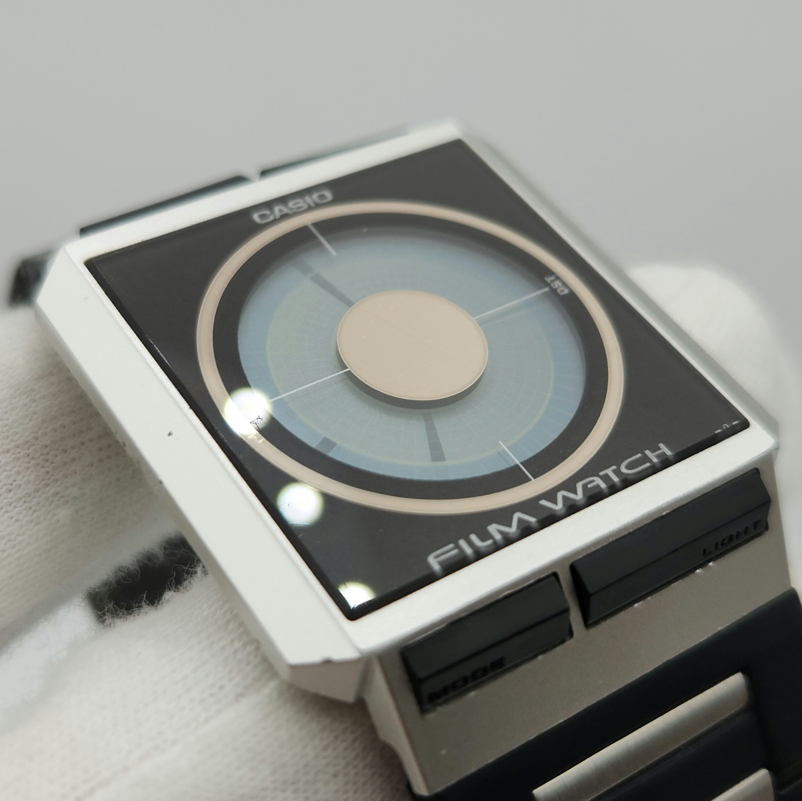 Casio FS-02 Men’s Vintage Digital Quartz Film Watch – Read Description