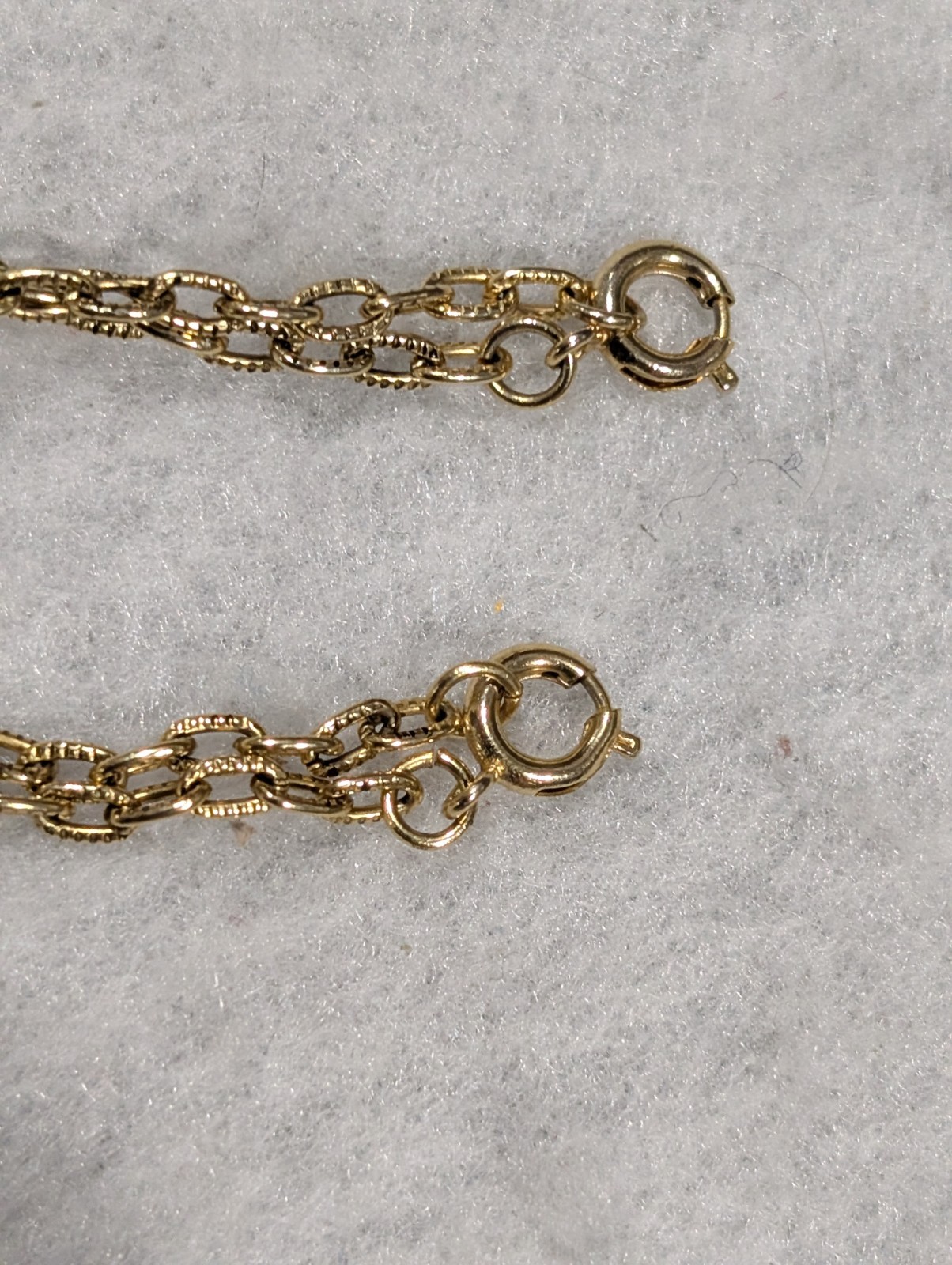 Vintage Lot of 2 Cameo by Peri Necklace – Costume Jewelry – 24 Inch Long Chain