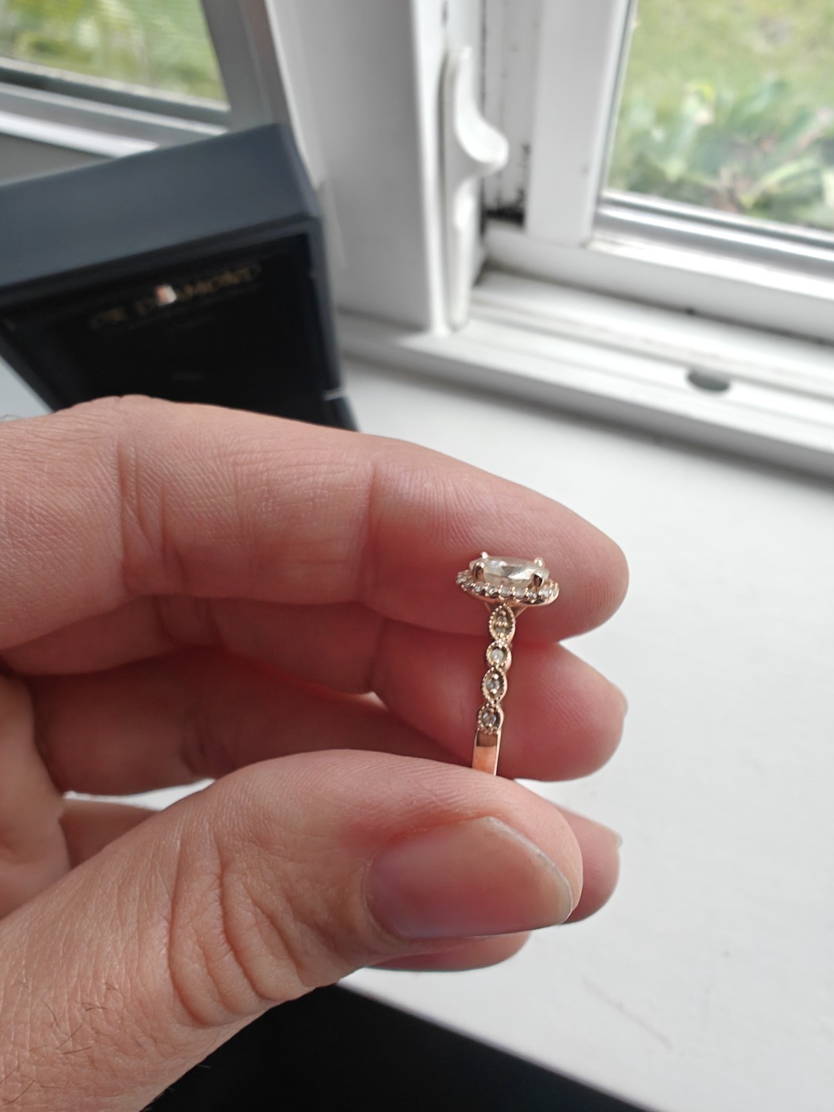 14k Rose Gold Moissanite Oval Engagement Ring – Size 5 1/4, 7×5mm Stone